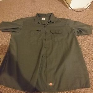 Dickies shirt